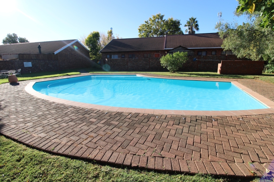 3 Bedroom Property for Sale in Langenhovenpark Free State